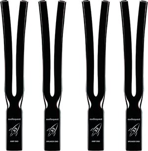 Tillbehör för kabel Rocket 33 strumpa, 4-pack svart, gaffelformad med inskriptionerna "AMP END" och "SPEAKER END"