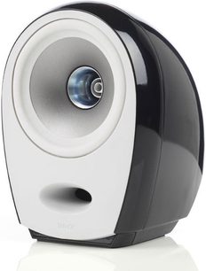 Kompakt Tannoy Satellite Arena højttaler i sort og grå, set forfra, med rund sølvfarvet højttaler i midten