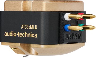 Testina phono Audio-Technica AT33xMLD nera e dorata, corpo in metallo/plastica, 4 pin dorati con codifica a colori, vista a 3/4