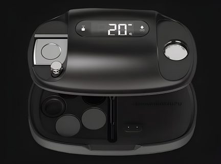 Umidificatore d’aria nero con display digitale 20 °C, manopola laterale e serbatoio trasparente, vista dall’alto
