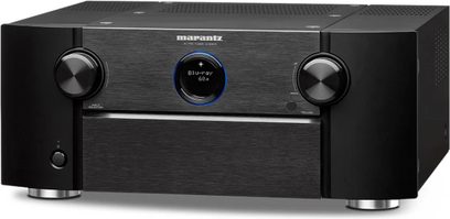 Marantz AV8805A sort hjemmebiografsforstærker, set forfra, sort front med knapper, drejeknapper og centralt blåt display