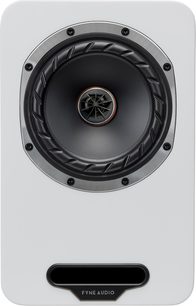 Wit gelakte Fyne Audio-luidspreker, vooraanzicht, zwarte concentrische luidspreker en bass-reflexpoort aan de voorzijde