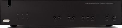 Sort Arcam FMJ D33 audio DAC-konverter, frontpanel med display, LED-indikatorer og knapper, set forfra