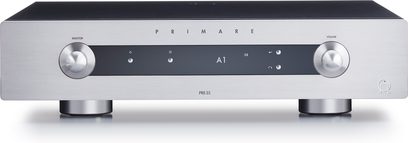 Preamplificatore stereo Primare PR35 argento, pannello frontale con display OLED, pulsanti e potenziometri