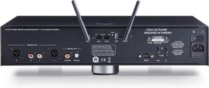 Primare CD35 Prisma cd-speler zwart, vooraanzicht, twee antennes, aansluitingen aan de achterkant, infrarood afstandsbediening