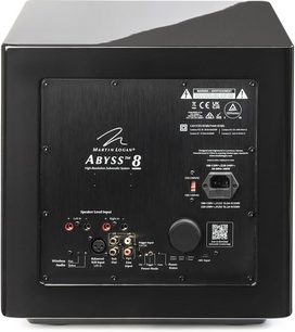 Černý lakovaný subwoofer Abyss 8 s pohledem zezadu, černým konektorovým panelem a bílými nápisy