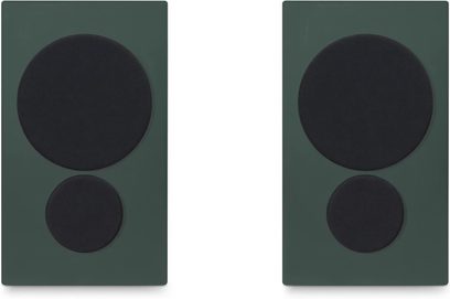 Coppia di altoparlanti rettangolari verde scuro vista frontalmente, con due griglie rotonde nere su ciascun frontale