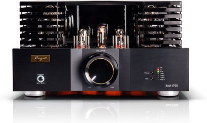 Cayin Soul 170i stereo rørforstærker i træ, set forfra, med sort børstet aluminium finish, stor centralt placeret volumenknap med gylden ring, glødende glasrør beskyttet af sidegitre og flerfarvede indgangsindikatorer til højre, stående på metalfødder