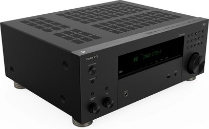 Domácí kino Onkyo TX-RZ30 v černé barvě, pohled ze tří čtvrtin, přední panel s tlačítky, digitální displej, kovové nožky