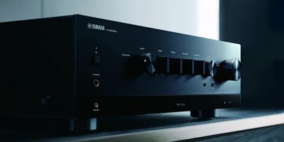 Yamaha R-N1000A sort