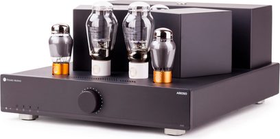 Amplificatore a valvole Feliks Audio Arioso 300B nero, vista frontale a tre quarti con quattro valvole visibili