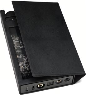Pouzdro Questyle SIGMA PRO na audiofilní přehrávač, černá zrnitá kůže, posuvné otevírání odhalující konektory