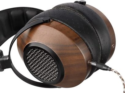Åbent hi-fi hovedsæt Sivga SV023 i træ og metal, set fra venstre profil, der viser ydersiden af transduceren og den polstrede hovedbøjle