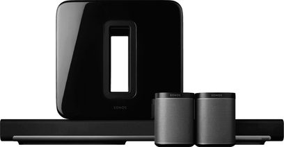 Soundbar Sonos Pack Playbar + SUB + PLAY 1 černý, pohled zepředu, sestava obsahuje soundbar, subwoofer a dva reproduktory