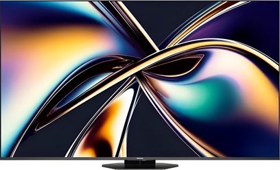 Hisense 75U8Q televízió, előlről nézve, üveg képernyővel, vékony fekete kerettel, középen elhelyezkedő trapéz alakú állvánnyal