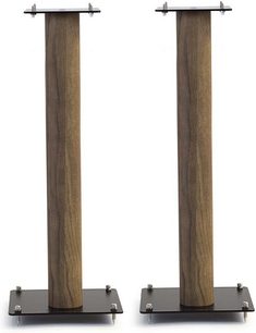 Подставка за звукова уредба Norstone Design Stylum 3 дъб, завършване Черно/Дъб, два дървени крака с правоъгълна метална основа