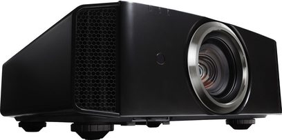 JVC DLA-X7000 sort videoprojektor, set forfra, linse til højre, hexagonal gitter på venstre side