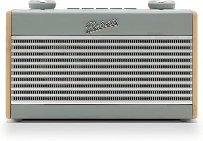 Roberts Rambler Uno bordradio i blågrön färg, plastkåpa i blågrön färg och ljus träpanel, framifrån med horisontell perforerad gallerfront och två cirkulära knappar på ovansidan