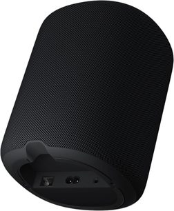 Sort Wiim Sound Display smart-højttaler med tekstilgitter, bundvisning, Ethernet-port, strømkontakt og åbninger