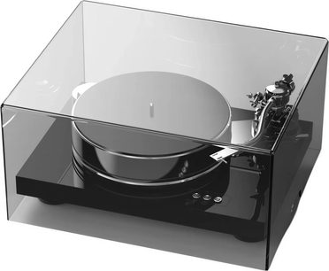 Prozoren pokrov Pro-Ject Cover It DS, nameščen na črnem gramofonu, pogled iz treh četrtin