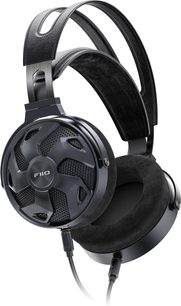 Cuffia hi-fi cablata aperta FiiO FT3 350 Ohm nero metallizzato, padiglioni in alluminio con griglia a nido d’ape stellata, cuscinetti circumaurali in velluto spesso e archetto doppio in metallo con fascia in pelle, vista tre quarti