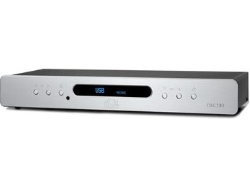 Audio konvertor DAC Atoll DAC200 Signature strieborný, predný panel, brúsená strieborná kovová šasi, na tmavom dreve