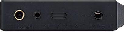 FiiO M11s audiophile-afspiller i sort tekstureret aluminium, set fra undersiden, med tre runde lydudgange, hvoraf én er omkranset af guld, samt en central USB-C-port