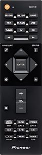 Sort Pioneer VSX-831 fjernbetjening med numeriske taster, kontrolknapper og LCD-skærm i den øverste del