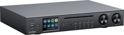 Kenwood KR‑W8000SCD‑B hi‑fi‑system, sort metal, 3/4‑visning, farveskærm, CD‑slot, USB, hovedtelefonstik, to store knapper