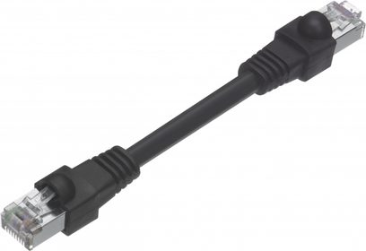 Sort Ethernet RJ45-kabel med metallisk afskærmede stik i begge ender