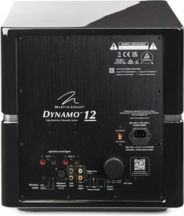 Dynamo 12 subwoofer i sort højglans, bagside, rektangulært sort tilslutningspanel med hvide inskriptioner, lydtilslutninger, afbryder, strømstik, reflekterende overflade på toppen