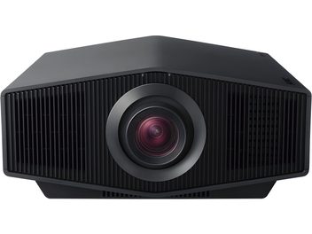 Sony BRAVIA Projector 9 VPL-XW8100ES черен, преден изглед, правоъгълен корпус, централна леща, странични решетки