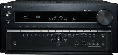 Onkyo TX-NR3030 sort hjemmebiografsforstærker, frontpanel med display, knapper og drejeknapper, set forfra