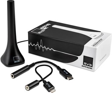 Micro de calibration SVS Auto EQ Mic noir avec socle, câbles adaptateurs USB-C et Lightning et boîte du produit