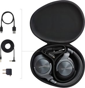 Åbent hi-fi hovedsæt Technics EAH-A800 i sort med runde ørepuder, polstret hovedbøjle og aftagelig kabel, set forfra på hvid baggrund