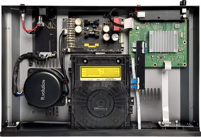 R_volution DIY-X700 Chassis media player, internal view with central optical block and green motherboard