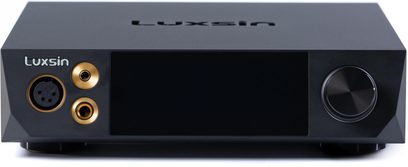 Luxsin Audio X8 fekete, nagyfelbontású fejhallgató-előerősítő, középső kijelzős előlappal, aranyozott csatlakozókkal és nagyméretű vezérlőgombbal