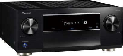 Pioneer VSX-LX505 sort hjemmebiografsforstærker, set forfra, blåt display, to sølvfarvede drejeknopper, børstet sort front