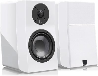 Två SVS Ultra Evolution Nano golvhögtalare i vitt lack, framifrån och höger sida synliga