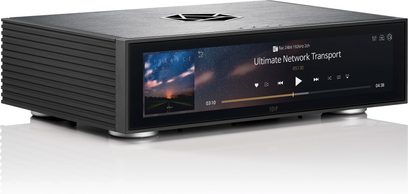 Síťový audio přehrávač Rose RS130 v černé barvě, pohled zepředu, displej zobrazující "Ultimate Network Transport", ovládací tlačítka