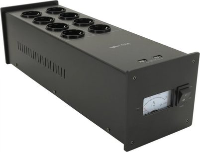 Taga Harmony PF-1000LPS sort, perspektivvisning, 8 runde stik på toppen, 2 USB-porte, afbryder og voltmeter på fronten