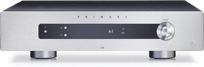 Primare I25 sølvfarvet stereo hi-fi-forstærker, frontpanel, børstet metalchassis, LCD-skærm, knapper, hovedtelefonstik