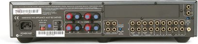 Arcam FMJ-A32 stereo hi-fi forstærker, bagside, audio- og videoforbindelser, RCA-stik, ind- og udgange, justeringskontroller