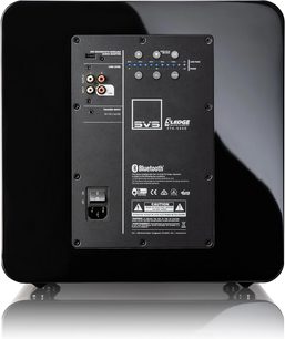 Subwoofer SVS SB-2000 Pro nero lucido, vista frontale, connettori e controlli in primo piano
