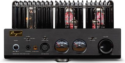 Preamplificador de auriculares de alta fidelidad Cayin HA-3A negro en aluminio cepillado, vista frontal, equipado con un panel frontal con interruptor retroiluminado, dos VU-metros, selectores de impedancia y de fuente, múltiples tomas para auriculares, gran botón de volumen y cuatro tubos visibles protegidos por una rejilla