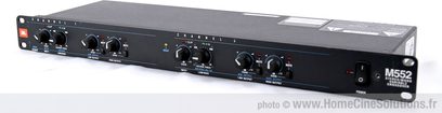 19" 1U rack analog lydmixer JBL M552, 5 kanaler, sort front, tilslutninger på bagsiden