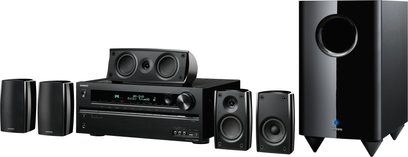 Onkyo HT-S6405 hjemmebiograf-system, forstærker, gulvhøjttalere, centerhøjttaler, surroundhøjttalere, subwoofer, hvid baggrund