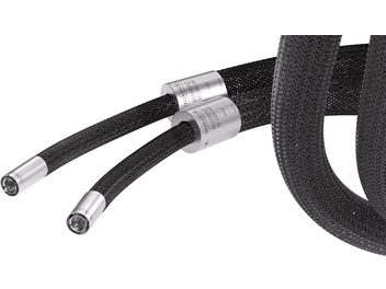 Cavo audio analogico RCA Inakustik NF-2405 AIR 2m con guaina intrecciata nera, connettori cilindrici argentati e iscrizioni incise