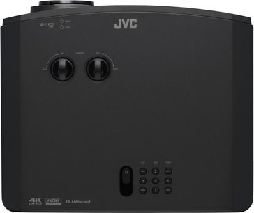 Videoprojektor JVC LX-NZ30 černý, pohled zepředu, 2 ovládací kolečka, 7 tlačítek, 2 čočky, logo JVC