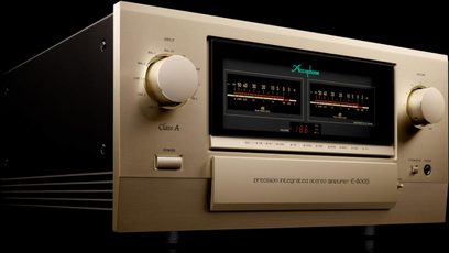 Στερεοφωνικός ενσωματωμένος ενισχυτής Accuphase E-800S σε αλουμίνιο με χάμπαγν επεξεργασία, διπλός μετρητής VU, δύο κουμπιά, προβολή από τα τρία τέταρτα μπροστά